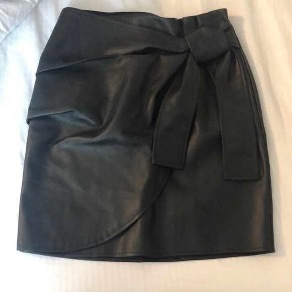 Skirt - Picture 1 of 1
